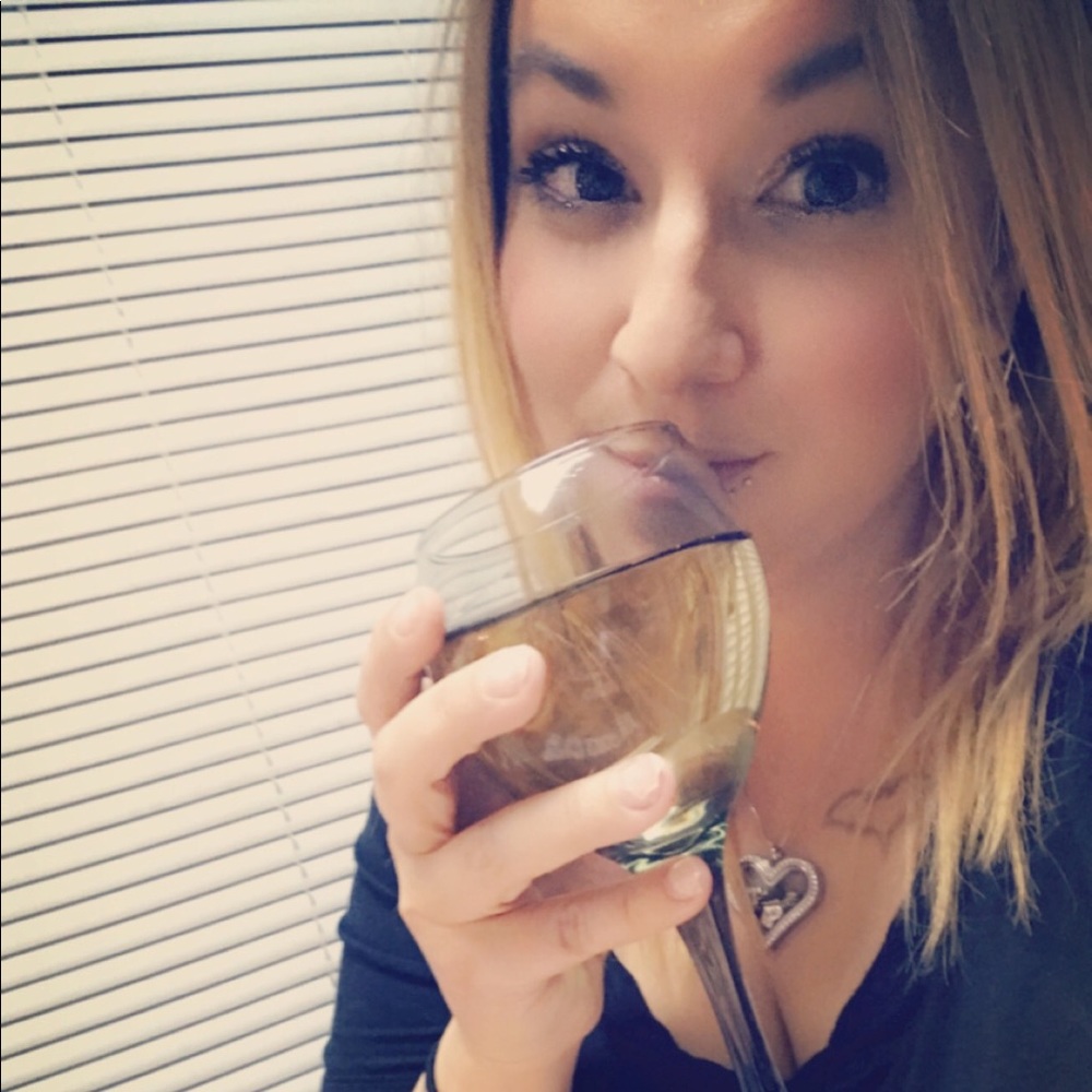 Meet your Posher, Jes